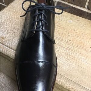 Johnston & Murphy Black Leather Oxfords